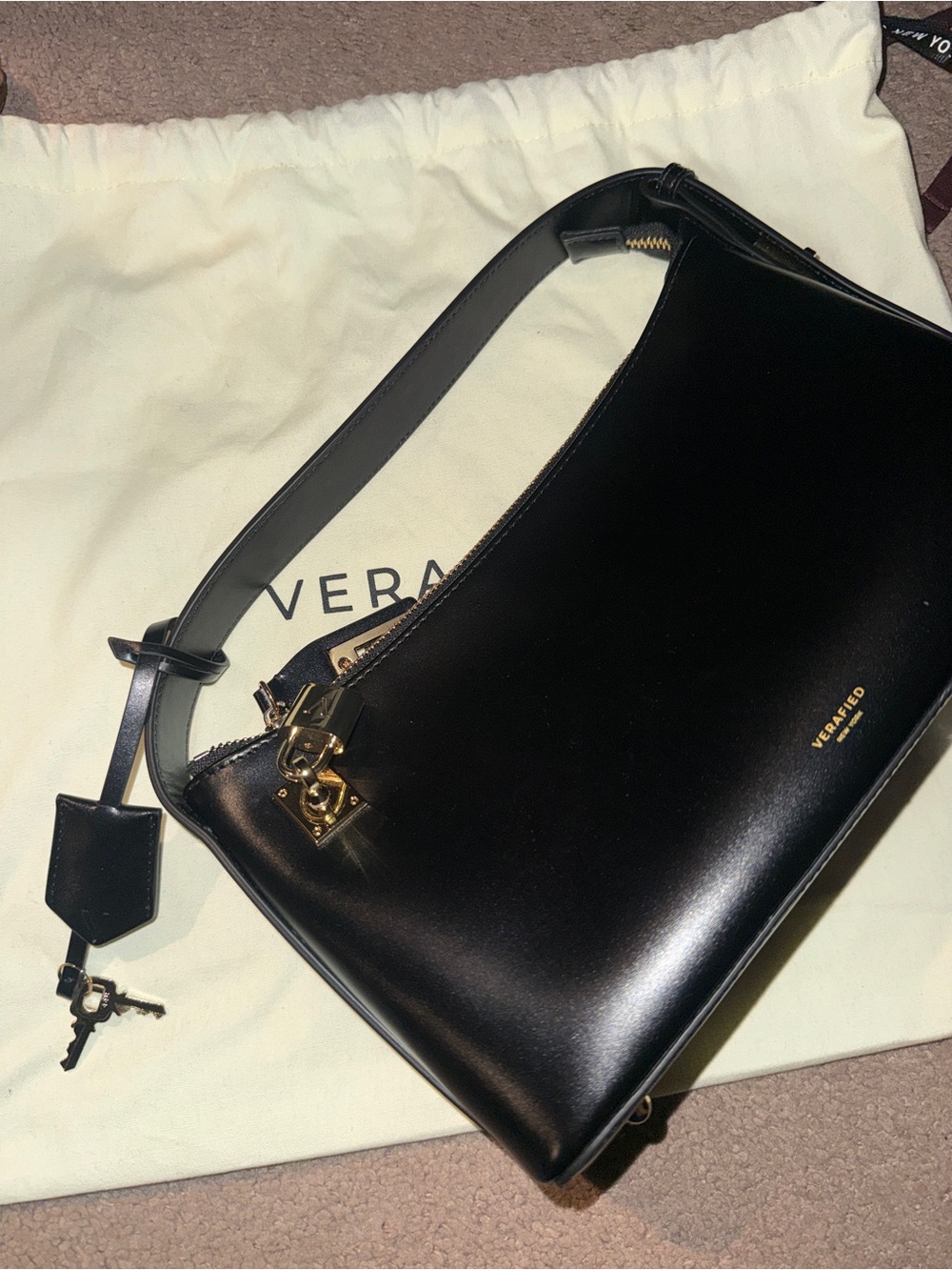 VERAFIED New York Black Leather Shoulder Hobo - Picture 7 of 7